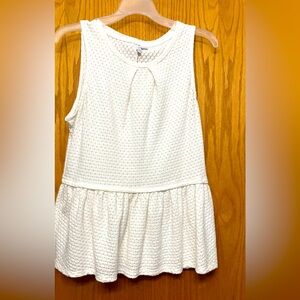 Elle Brand White Sleeveless Eyelet Top In A Size Medium
